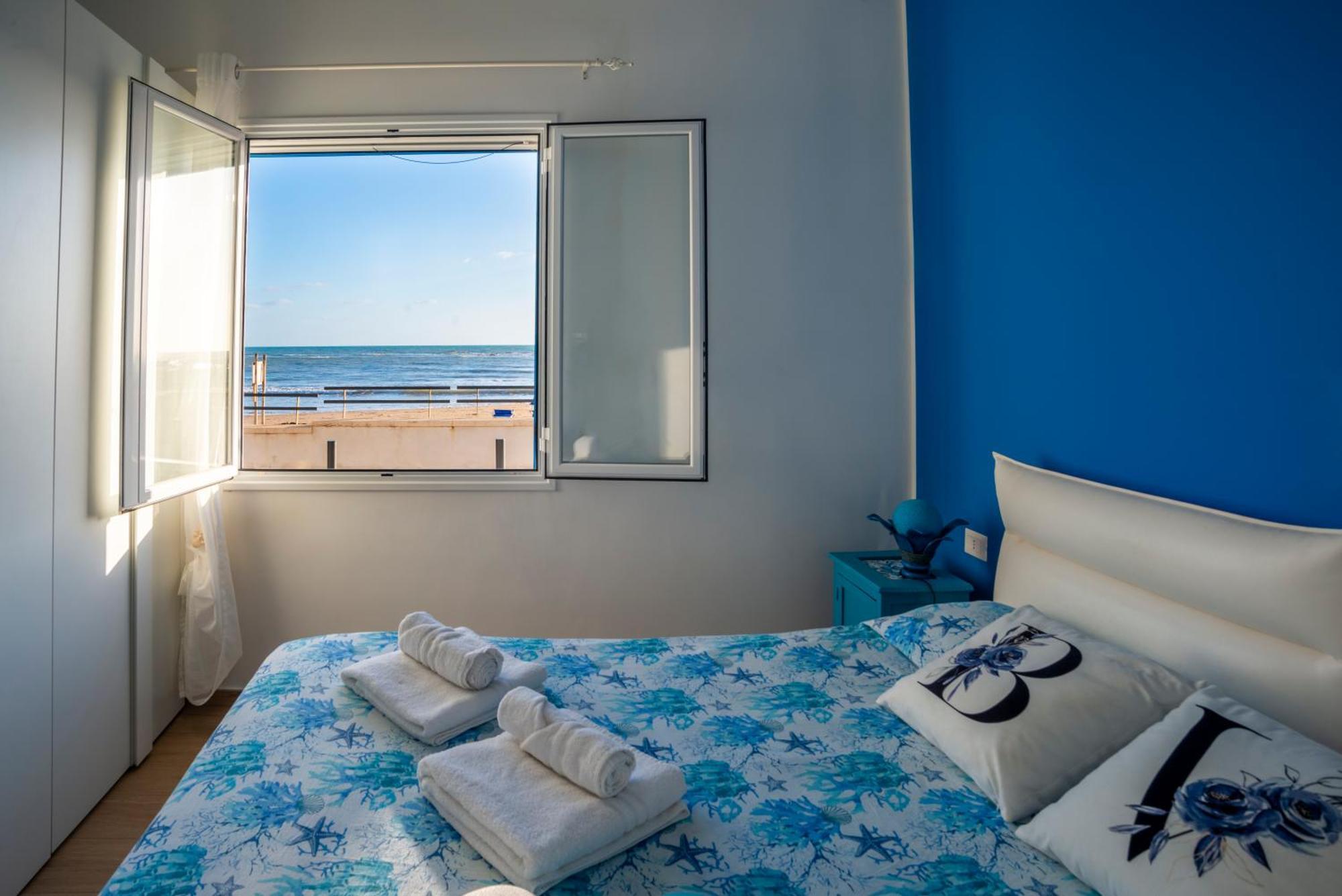 Blue Velvet Hotell Punta Secca Eksteriør bilde